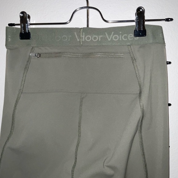 OUTDOOR VOICES SuperForm™ Bloom 7/8 Legging size SMALL - Picture 6 of 6